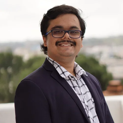 Headshot of Tanmay Sanjay Hukkeri
