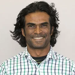 Headshot of Richard Pais