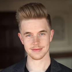 Headshot of Spencer Welland